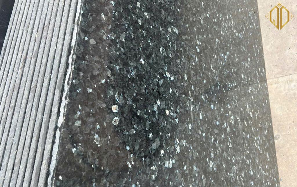 Blue Pearl Granite tai kho